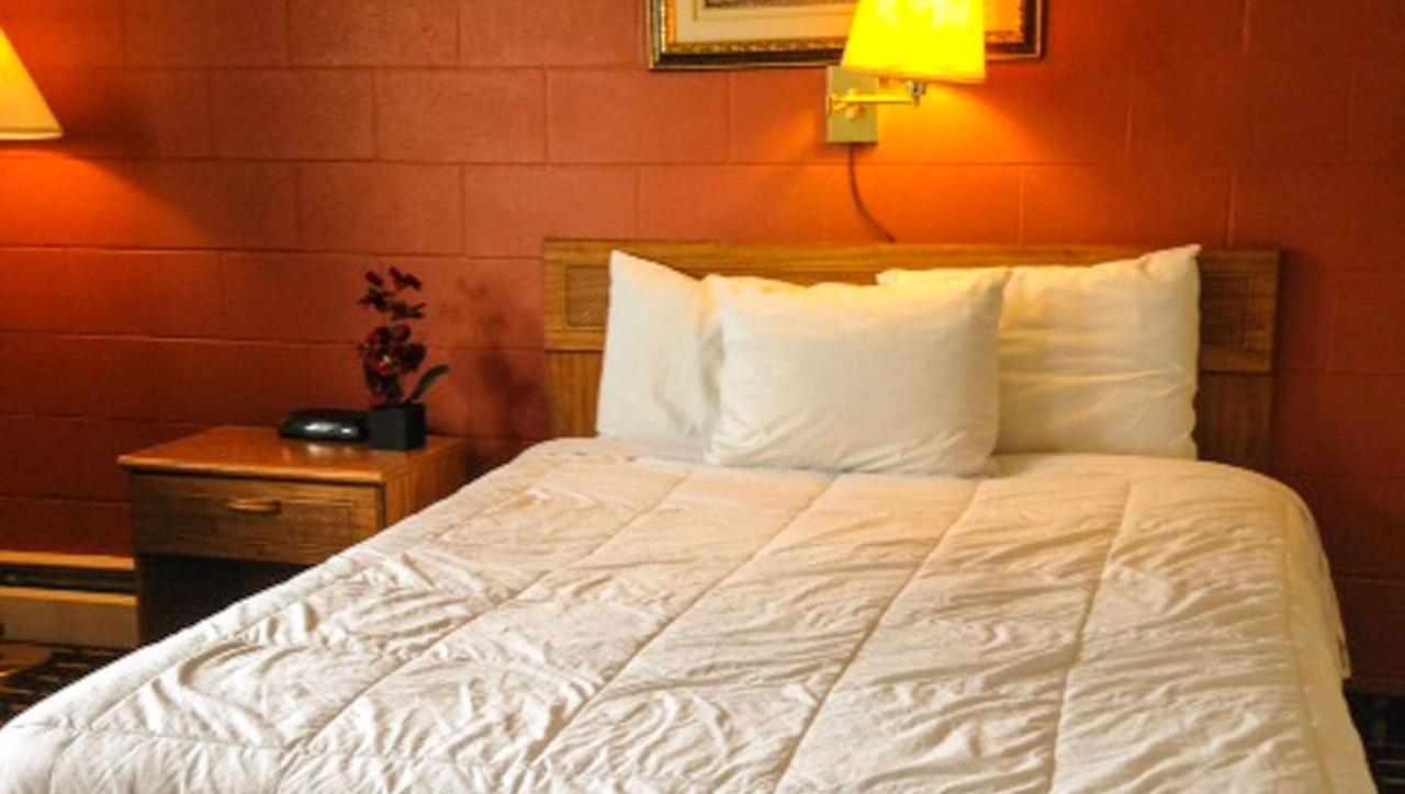 Manchester Rodeway Inn מראה חיצוני תמונה
