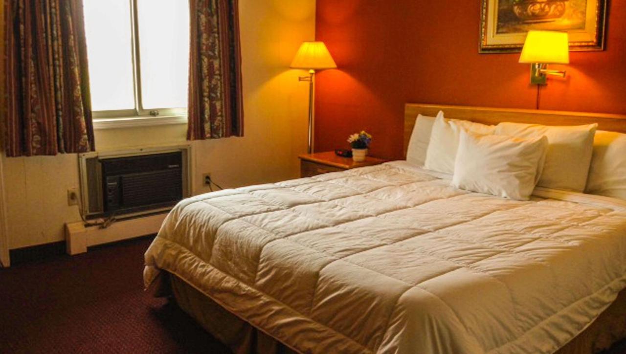 Manchester Rodeway Inn מראה חיצוני תמונה