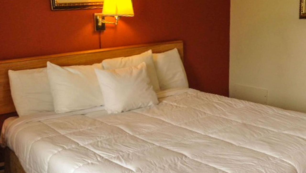 Manchester Rodeway Inn מראה חיצוני תמונה