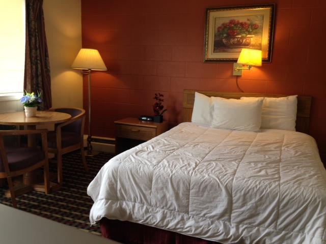 Manchester Rodeway Inn מראה חיצוני תמונה